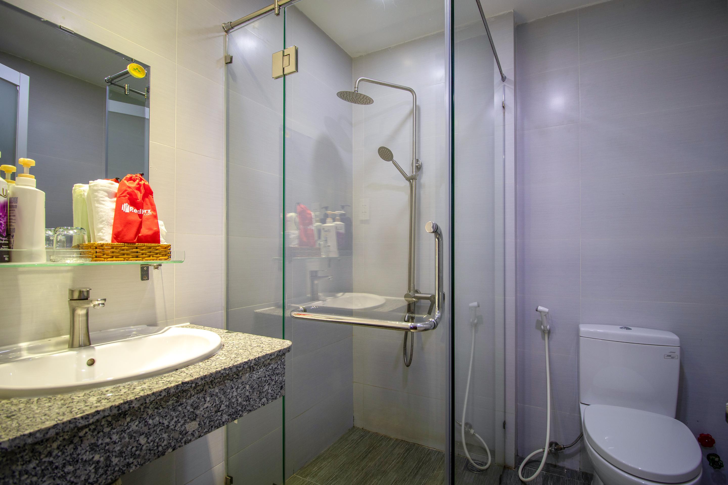 Reddoorz Near Phan Xich Long Hotel Cidade de Ho Chi Minh